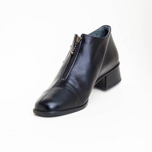 Theresia Celeste shoes new  Genuine Leather